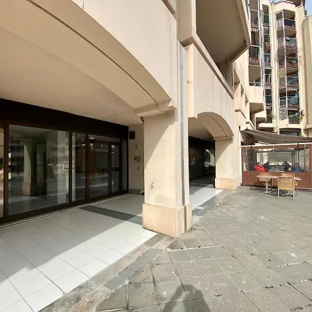 Apartamento Port , 2br, 6 Guests, Walk To And Old Town Niza